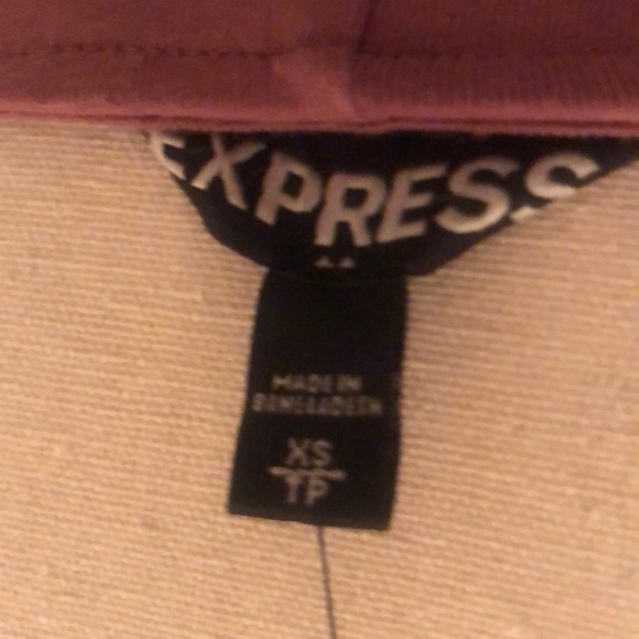 Express NWT Halter top Plum color XS DRESS - Picture 3 of 6